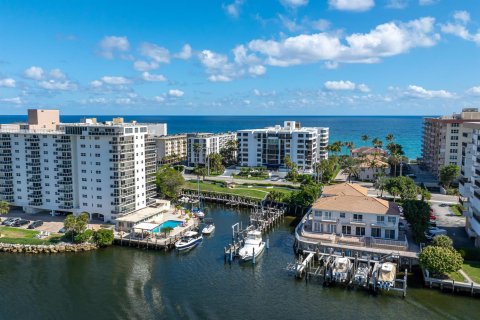 Condo in Hillsboro Beach, Florida, 2 bedrooms  № 2083685 - photo 2