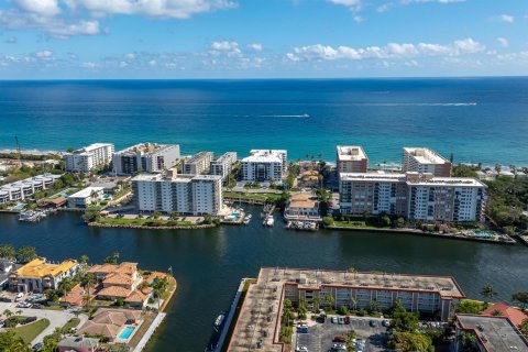 Condo in Hillsboro Beach, Florida, 2 bedrooms  № 2083685 - photo 6