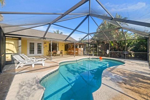 Villa ou maison à Port St. Lucie, Floride 3 chambres, 136.57 m2 № 2274529