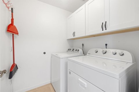 Villa ou maison à louer à Port St. Lucie, Floride: 3 chambres, 136.57 m2 № 2274529 - photo 17