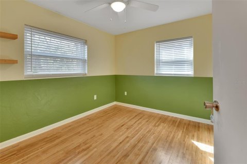 House in DeLand, Florida 3 bedrooms, 142.23 sq.m. № 1523884 - photo 25