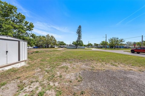 House in Saint Petersburg, Florida 3 bedrooms, 96.43 sq.m. № 1585483 - photo 27