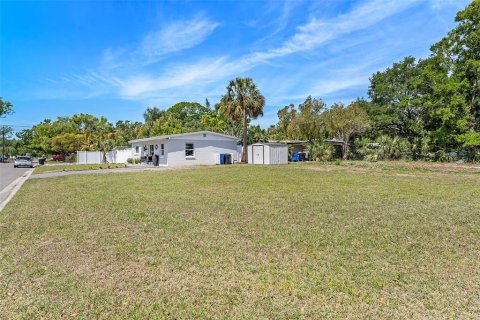 House in Saint Petersburg, Florida 3 bedrooms, 96.43 sq.m. № 1585483 - photo 3