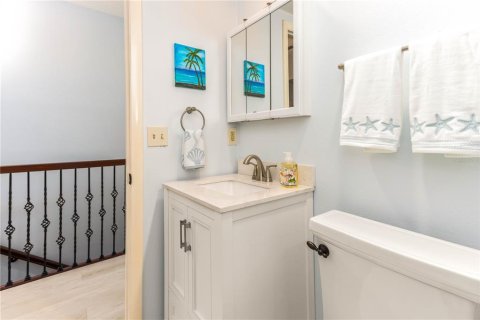 Townhouse in Clearwater, Florida 3 bedrooms, 157.93 sq.m. № 2157370 - photo 16