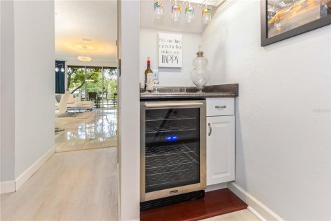 Townhouse in Clearwater, Florida 3 bedrooms, 157.93 sq.m. № 2157370 - photo 5