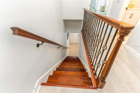 Townhouse in Clearwater, Florida 3 bedrooms, 157.93 sq.m. № 2157370 - photo 4