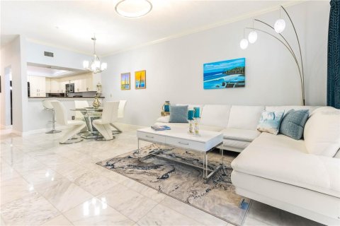 Townhouse in Clearwater, Florida 3 bedrooms, 157.93 sq.m. № 2157370 - photo 9