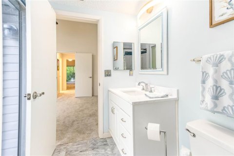 Townhouse in Clearwater, Florida 3 bedrooms, 157.93 sq.m. № 2157370 - photo 15