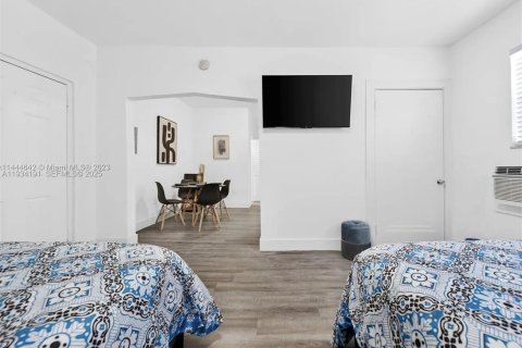 Снять в аренду квартиру в Майами, Флорида 994.05м2, № 1992643 - фото 15