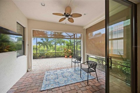 House in Venice, Florida 2 bedrooms, 146.88 sq.m. № 2366597 - photo 25