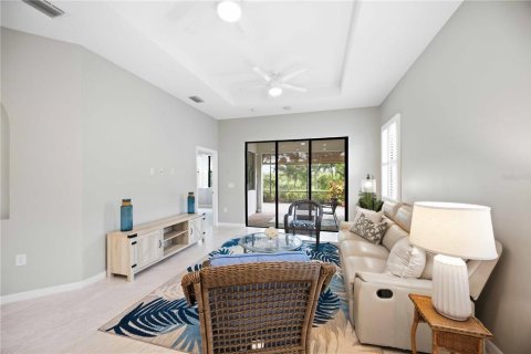 House in Venice, Florida 2 bedrooms, 146.88 sq.m. № 2366597 - photo 28
