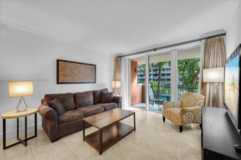 Купить кондоминиум в Майами, Флорида 1 спальня, 63.17м2, № 2021449 - фото 2