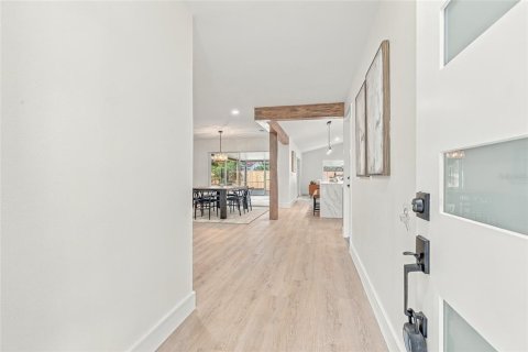 Купить виллу или дом в Брейдентон, Флорида 3 комнаты, 150.13м2, № 2429268 - фото 3