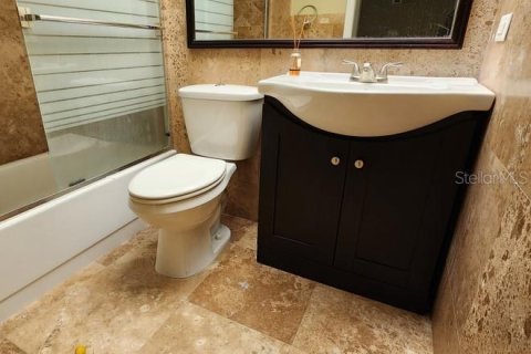 Condo in Tampa, Florida, 3 bedrooms  № 1810367 - photo 17