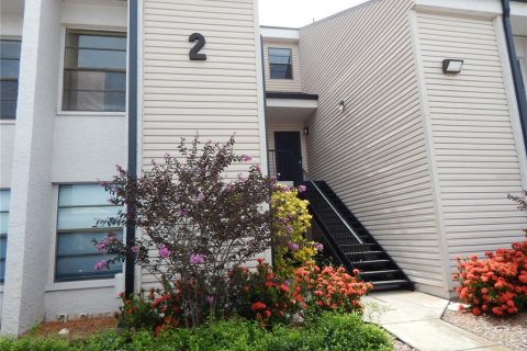 Condo in Tampa, Florida, 3 bedrooms  № 1810367 - photo 1