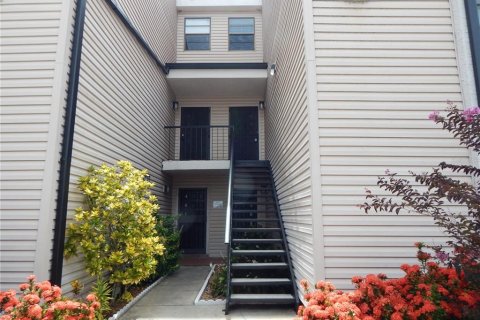 Condo in Tampa, Florida, 3 bedrooms  № 1810367 - photo 2