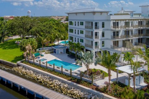 Condo in Stuart, Florida, 1 bedroom  № 2177627 - photo 27