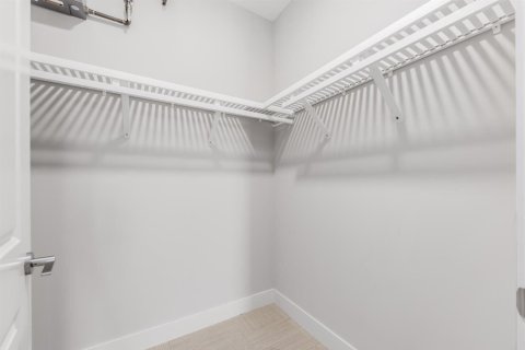 Condo in Stuart, Florida, 1 bedroom  № 2177627 - photo 19