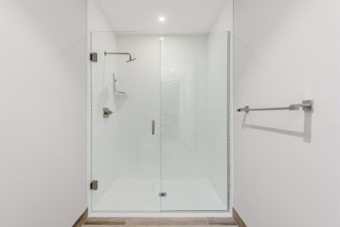 Condo in Stuart, Florida, 1 bedroom  № 2177627 - photo 21