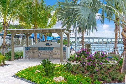 Condo in Stuart, Florida, 1 bedroom  № 2177627 - photo 3