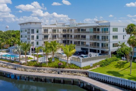 Condo in Stuart, Florida, 1 bedroom  № 2177627 - photo 26