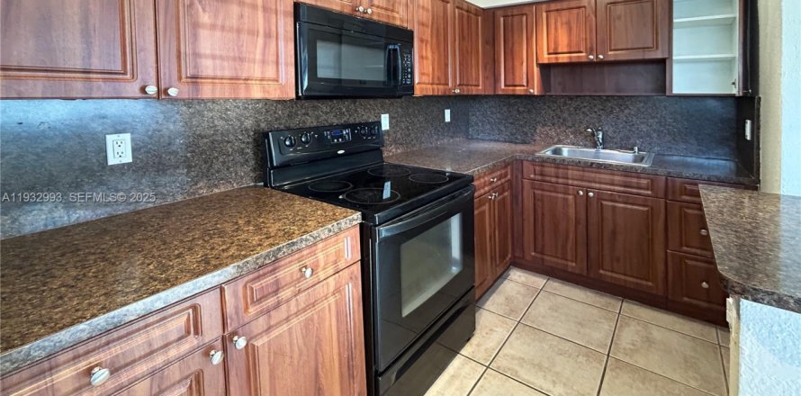 Квартира в Форт-Лодердейл, Флорида 1 спальня, 46.45м2 № 1991799