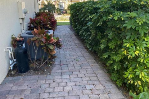 Adosado en venta en Palm Beach Gardens, Florida, 3 dormitorios, 145.86 m2 № 2260141 - foto 3