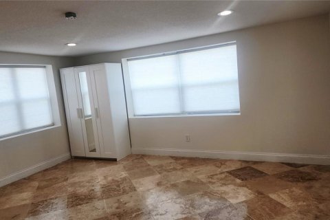 Villa ou maison à vendre à Altamonte Springs, Floride: 3 chambres, 154.59 m2 № 1899262 - photo 12