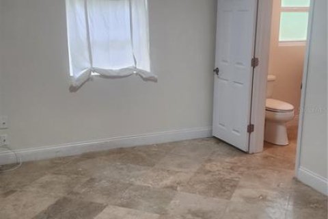 Villa ou maison à vendre à Altamonte Springs, Floride: 3 chambres, 154.59 m2 № 1899262 - photo 16