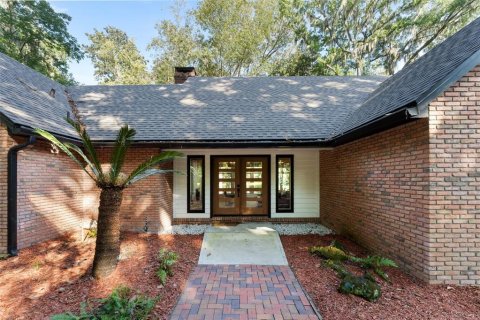 Casa en venta en Gainesville, Florida, 5 dormitorios, 308.62 m2 № 2396845 - foto 2