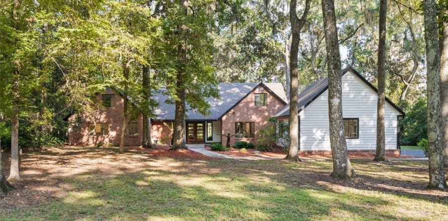 Casa en Gainesville, Florida 5 dormitorios, 308.62 m2 № 2396845