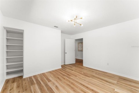 Casa en venta en Gainesville, Florida, 5 dormitorios, 308.62 m2 № 2396845 - foto 30