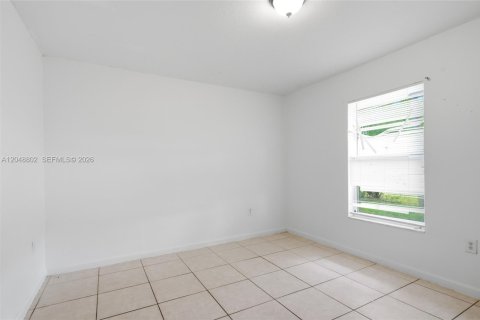 Купить коммерческую недвижимость в Хомстед, Флорида 205.69м2, № 2179687 - фото 13