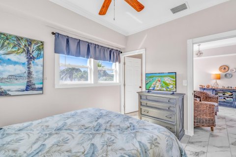 Villa ou maison à vendre à Marathon, Floride: 6 chambres, 306.21 m2 № 1958215 - photo 20