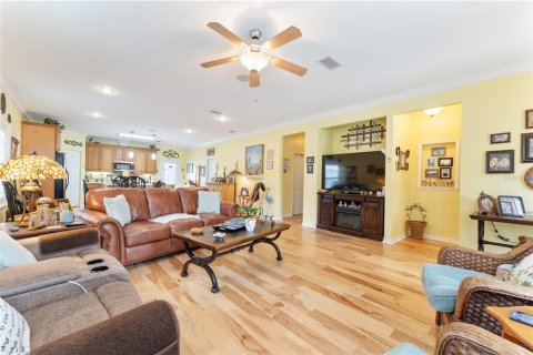 House in Gainesville, Florida 3 bedrooms, 148.27 sq.m. № 1899264 - photo 8