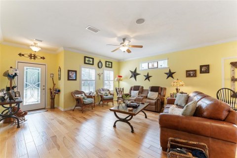 House in Gainesville, Florida 3 bedrooms, 148.27 sq.m. № 1899264 - photo 10