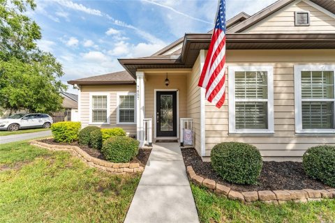 House in Gainesville, Florida 3 bedrooms, 148.27 sq.m. № 1899264 - photo 3
