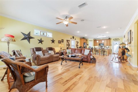 House in Gainesville, Florida 3 bedrooms, 148.27 sq.m. № 1899264 - photo 5