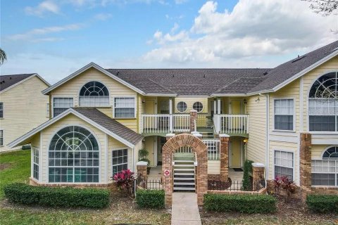 Condo in Kissimmee, Florida, 2 bedrooms  № 1648994 - photo 1
