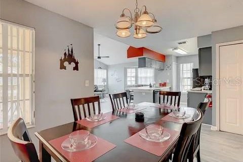 Condo in Kissimmee, Florida, 2 bedrooms  № 1648994 - photo 16