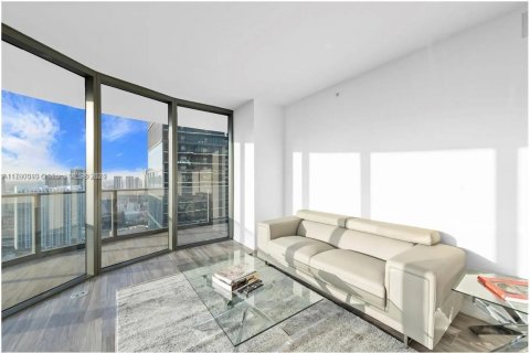 Condominio en venta en Miami, Florida, 3 dormitorios, 134.89 m2 № 1985111 - foto 5