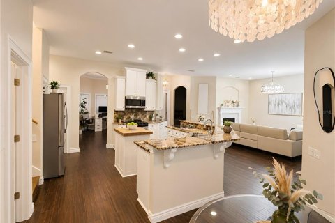 House in Tampa, Florida 5 bedrooms, 298.03 sq.m. № 2226295 - photo 20