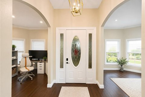 House in Tampa, Florida 5 bedrooms, 298.03 sq.m. № 2226295 - photo 30
