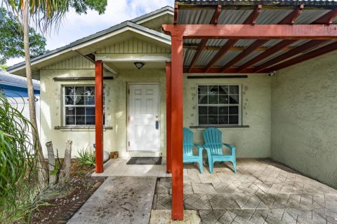 Villa ou maison à vendre à Boynton Beach, Floride: 3 chambres, 148.55 m2 № 2077429 - photo 12