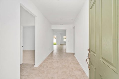 House in Ocala, Florida 4 bedrooms, 177.44 sq.m. № 2211261 - photo 9