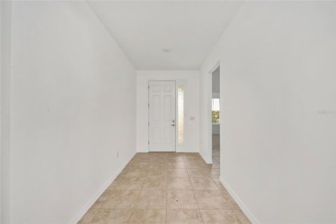 House in Ocala, Florida 4 bedrooms, 177.44 sq.m. № 2211261 - photo 10