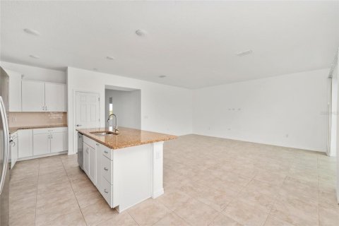 House in Ocala, Florida 4 bedrooms, 177.44 sq.m. № 2211261 - photo 30