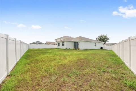 House in Ocala, Florida 4 bedrooms, 177.44 sq.m. № 2211261 - photo 22