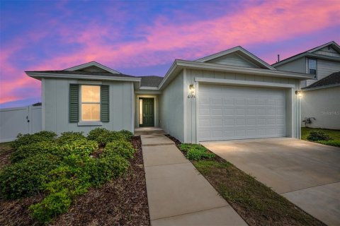 House in Ocala, Florida 4 bedrooms, 177.44 sq.m. № 2211261 - photo 5