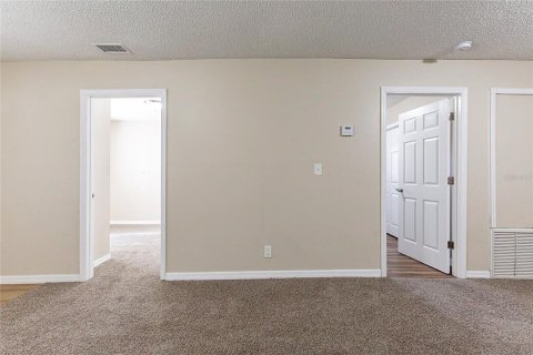 Casa en venta en Tampa, Florida, 3 dormitorios, 98.38 m2 № 1881343 - foto 9